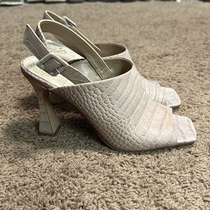 Vince Camuto Cream Croc-Embossed Heels